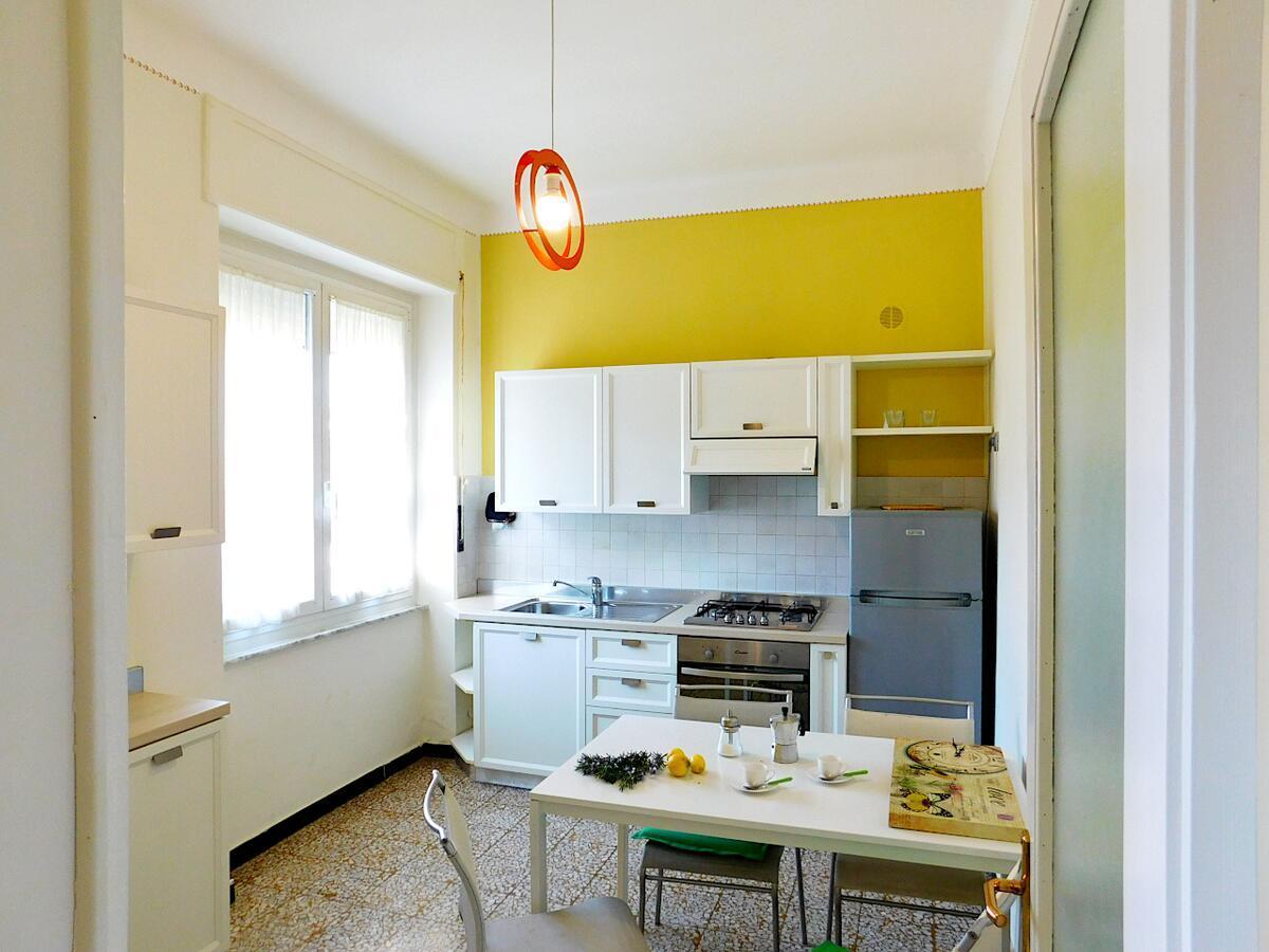 Villa Unifamiliare Con Posto Auto! Леванто Экстерьер фото